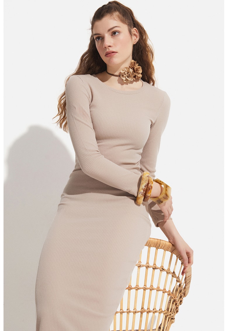 Rochie midi cambrata