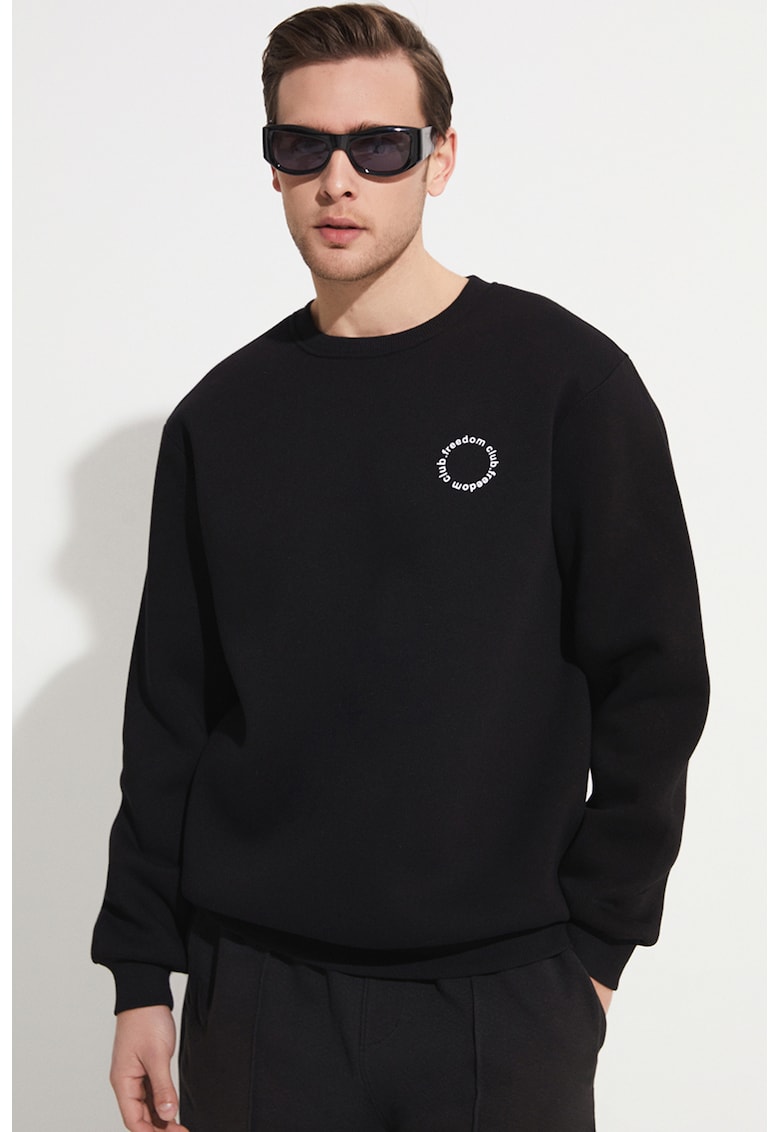 Bluza de trening lejera cu decolteu la baza gatului