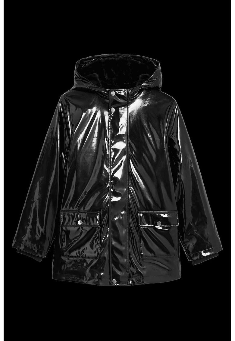 Jacheta cu gluga si aspect lucios