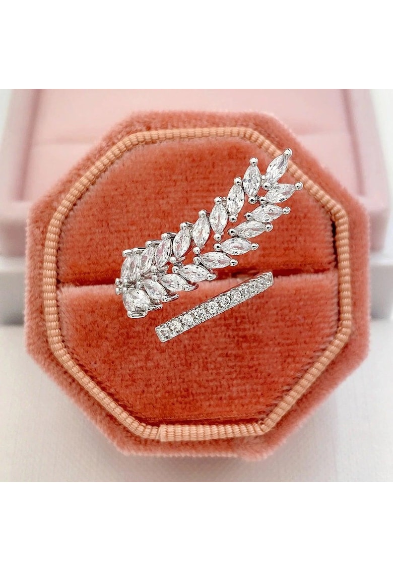 Inel argintiu - reglabil - cu pietre din zirconiu - Agnita C17 -