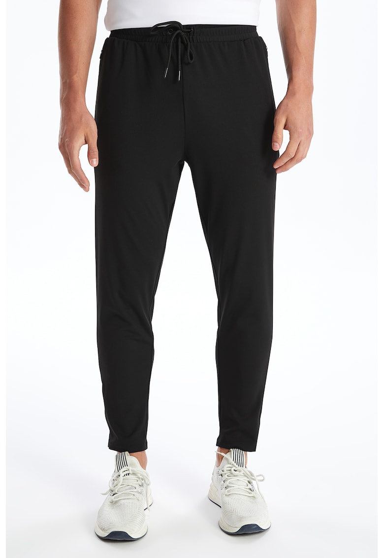 Pantaloni de trening slim fit cu buzunare cu fermoar