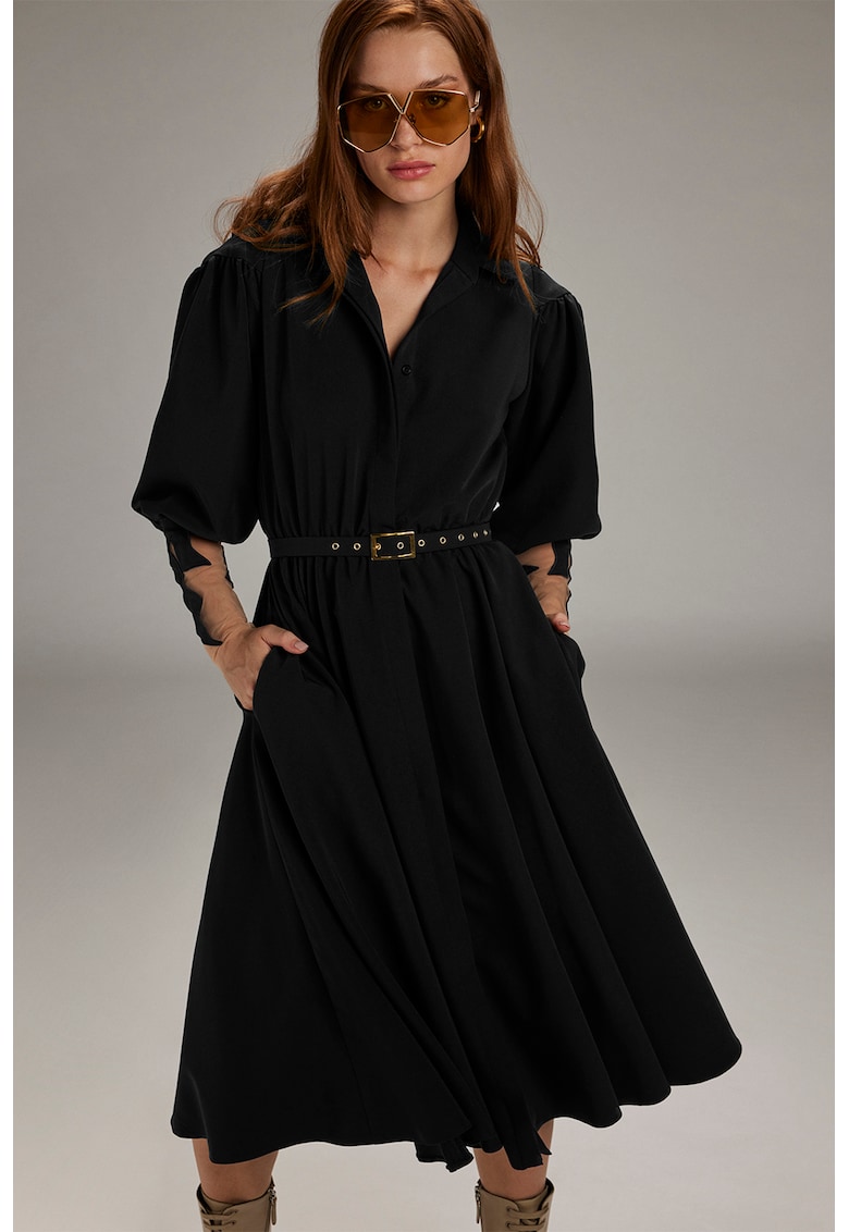 Rochie evazata cu decolteu in V