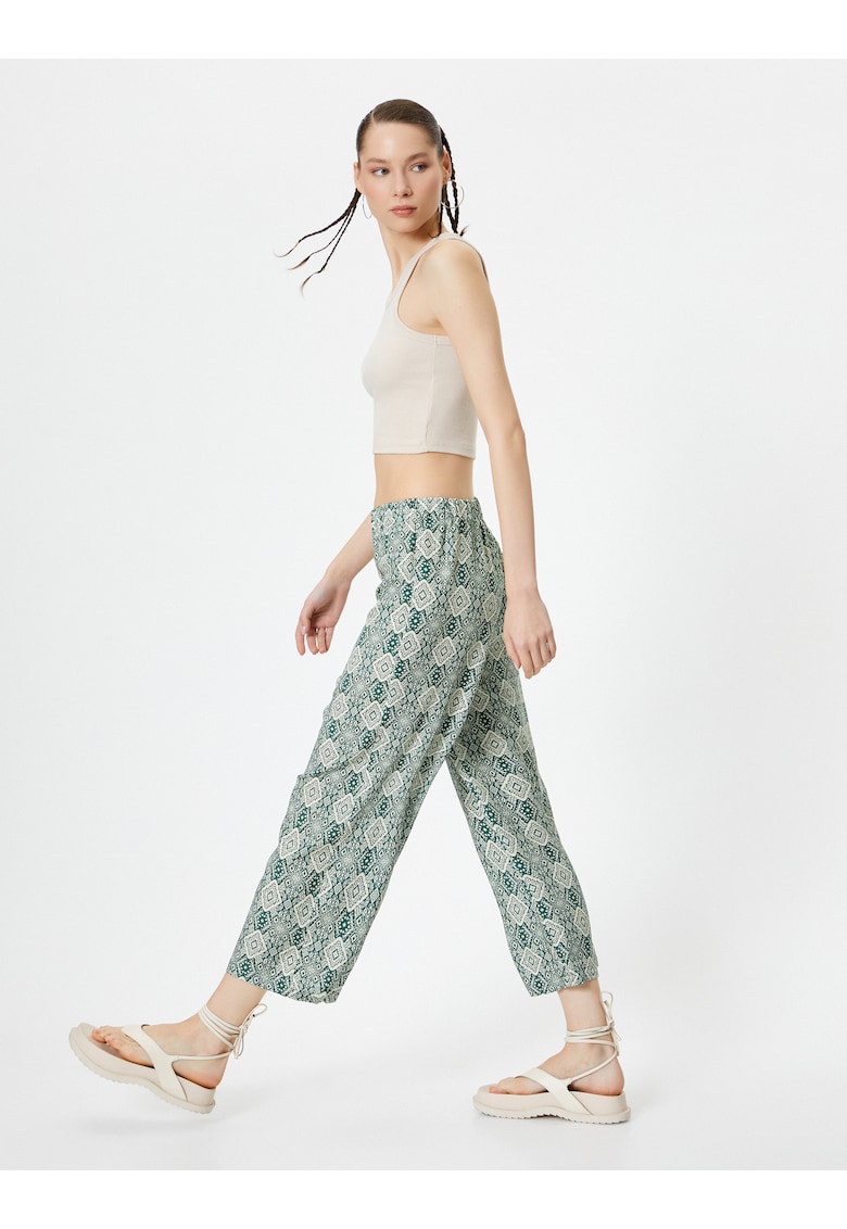 Pantaloni culotte cu model oriental