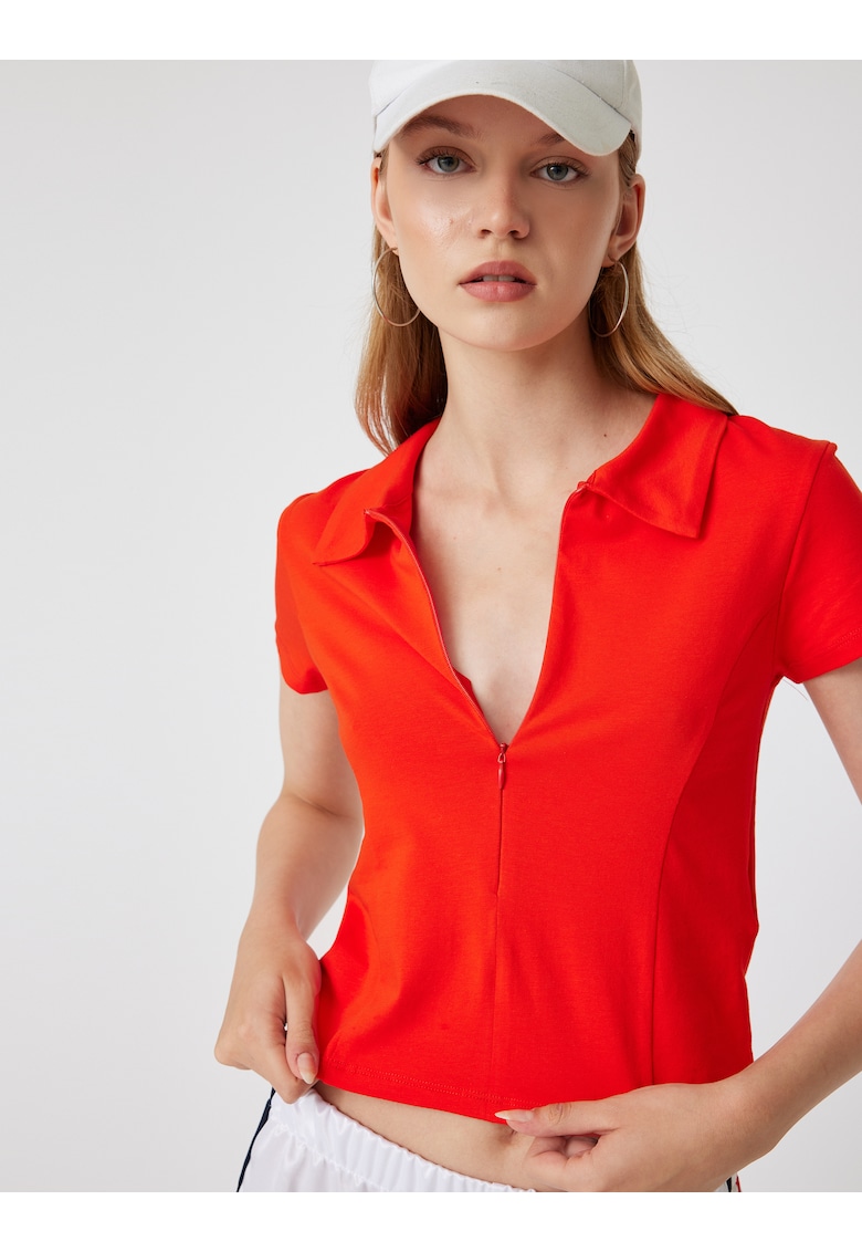 Tricou crop polo cu fermoar
