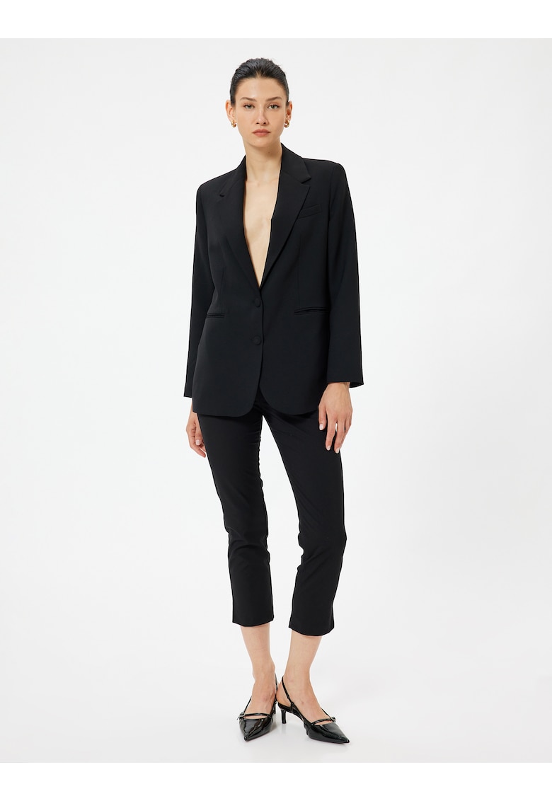 Pantaloni capri slim fit