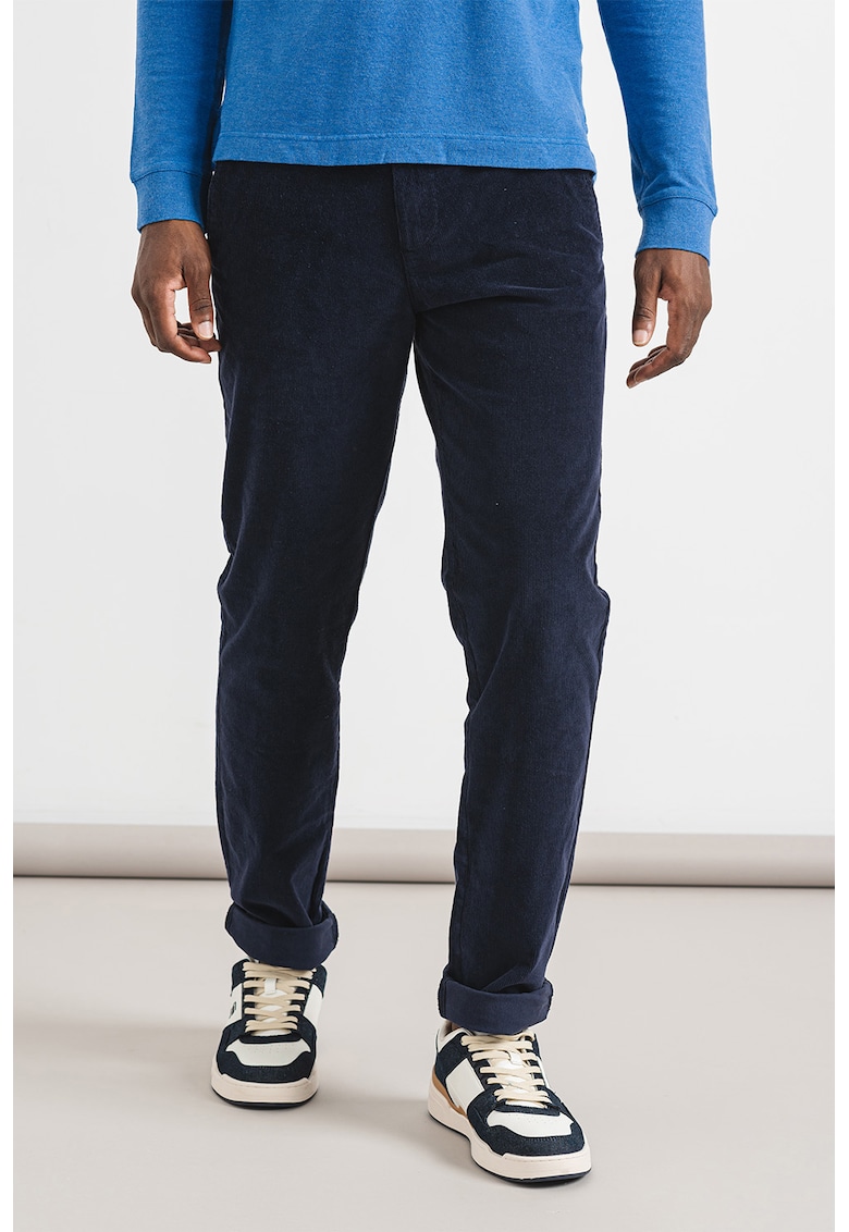 Pantaloni cu aspect de catifea si buzunare laterale