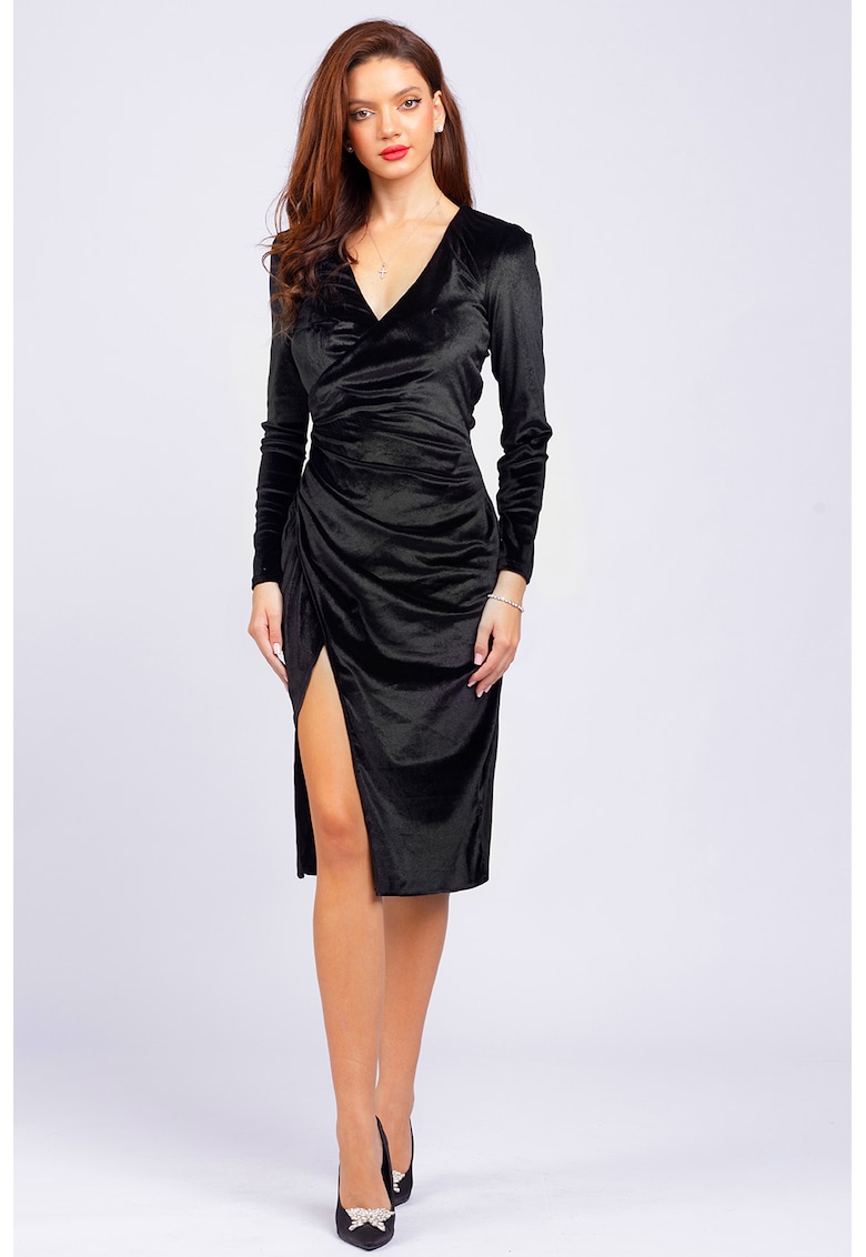 Rochie cu model cambrat si slit lateral