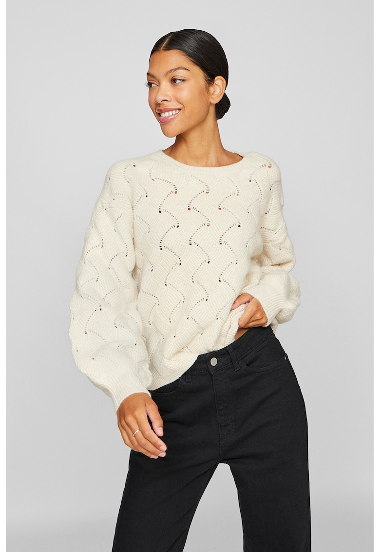 Pulover tricotat cu model cu perforatii - Alb fildes