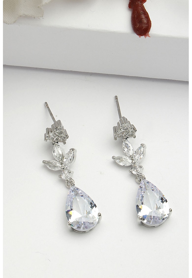 Cercei in forma de lacrima cu cristale
