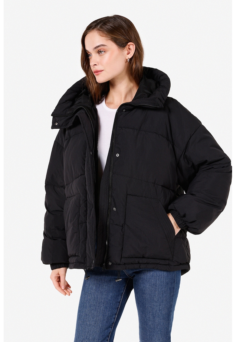 Geaca cu vatelina si gluga