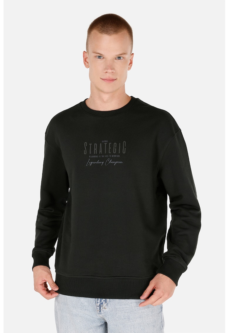 Bluza de trening cu decolteu la baza gatului si imprimeu text