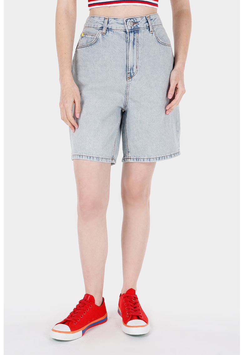 Pantaloni scurti de denim cu croiala ampla