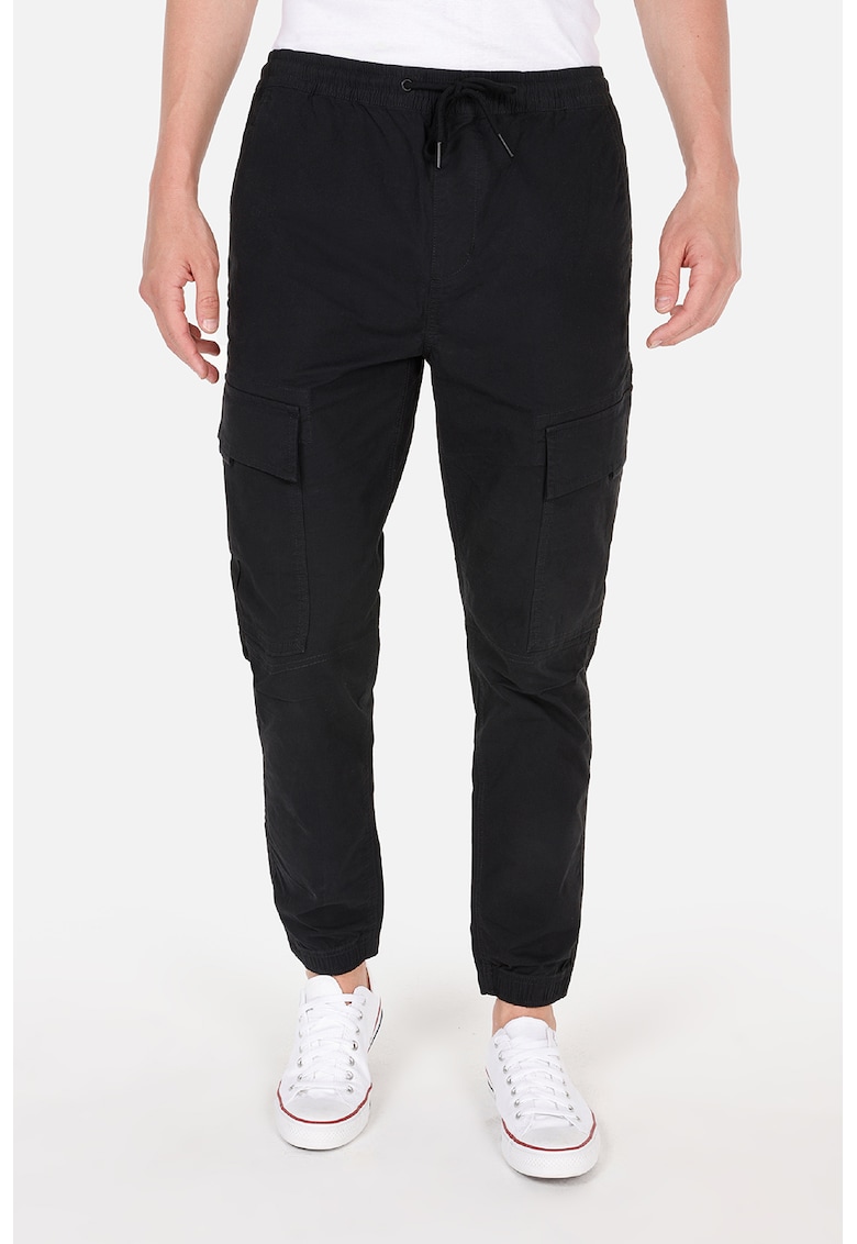 Pantaloni de trening cargo cu croiala conica