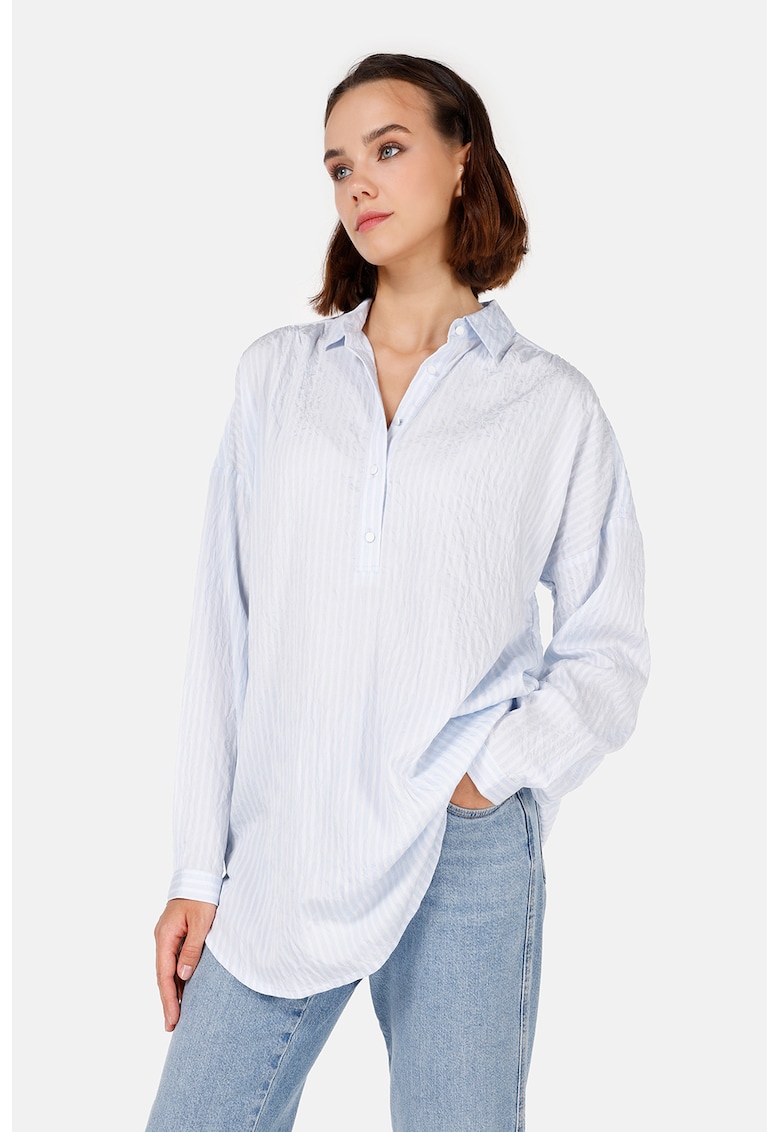 Bluza supradimensionata cu guler ascutit