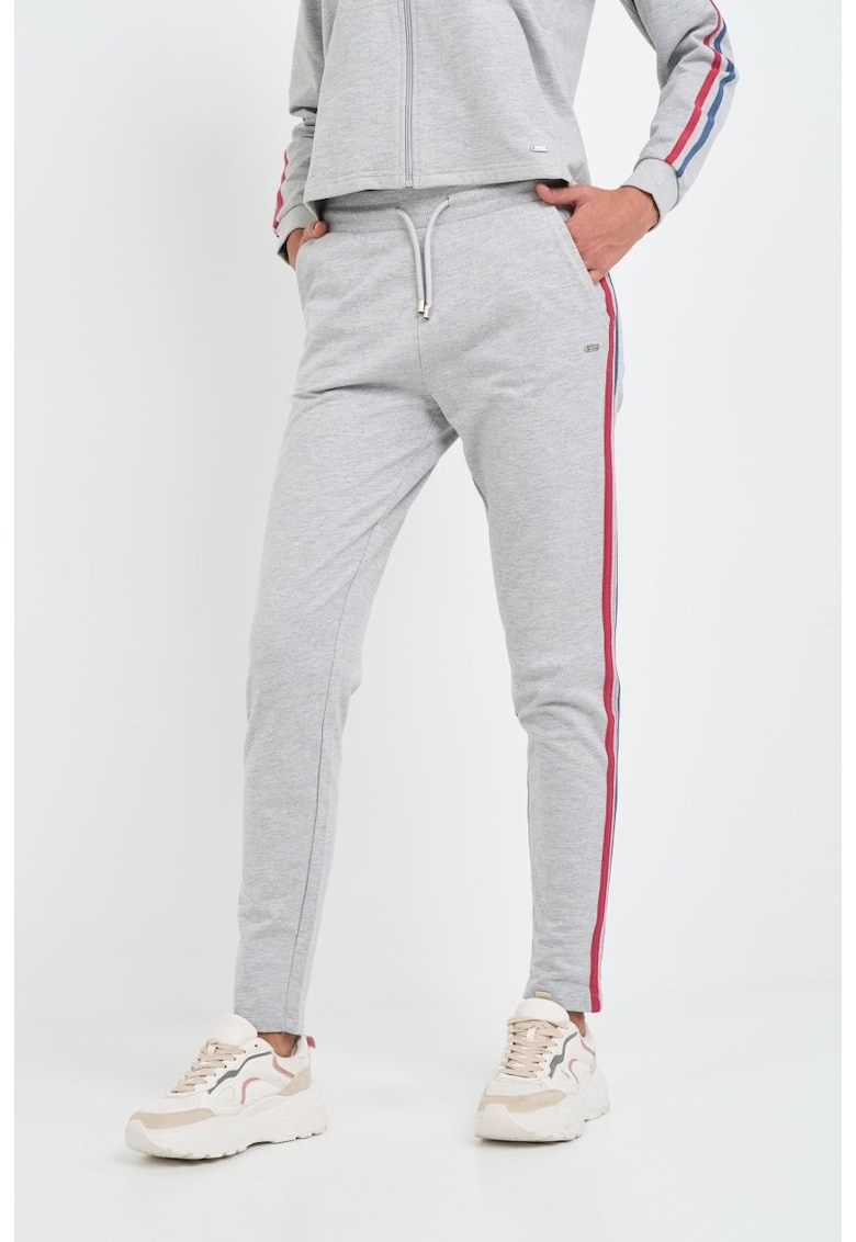 Pantaloni dama sport cu model in dungi - Gri