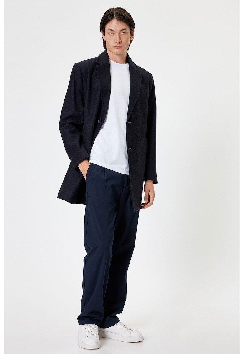 Palton slim fit cu revere decupate