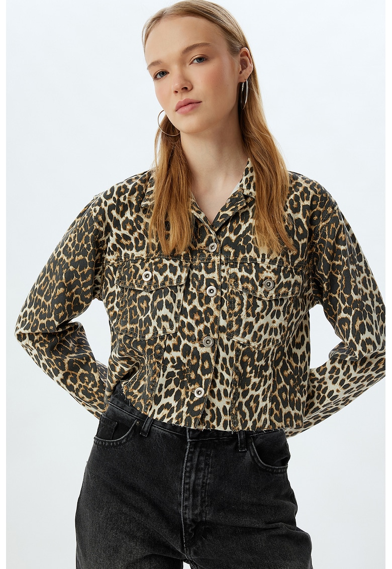 Jacheta crop cu animal print