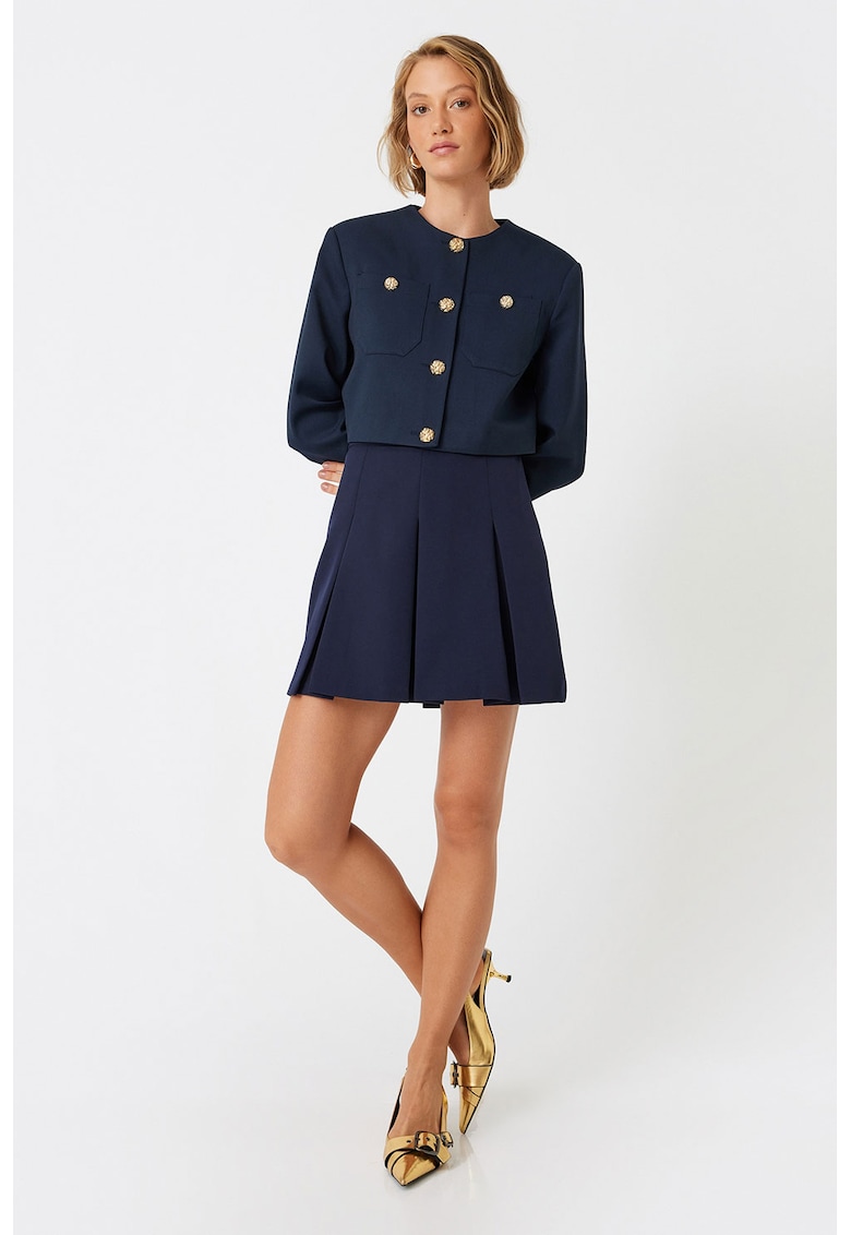 Sacou crop cu decolteu la baza gatului