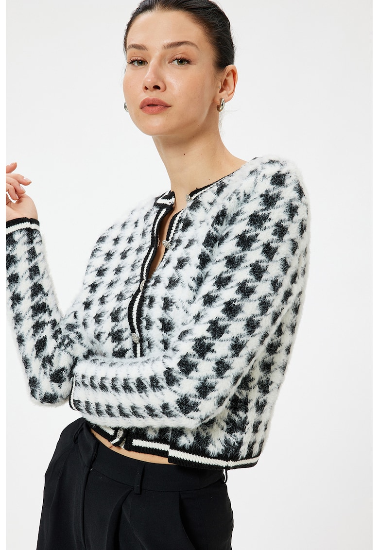 Cardigan cu model houndstooth si nasturi tip bijuterie