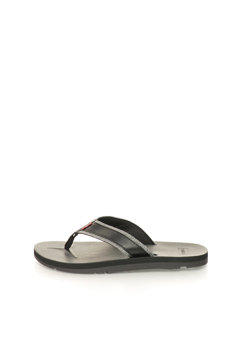 Papuci flip-flop negri cu garnituri de denim