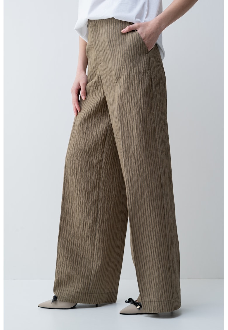 Pantaloni texturati din amestec de modal