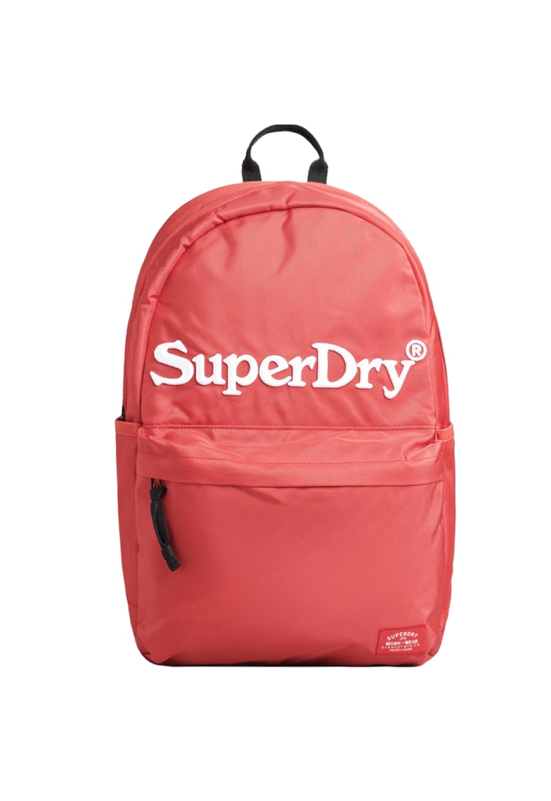 Rucsac Superdry - rosu - 100% poliester - pentru barbati si femei - compartiment principal cu fermoar - include buzunare interioare