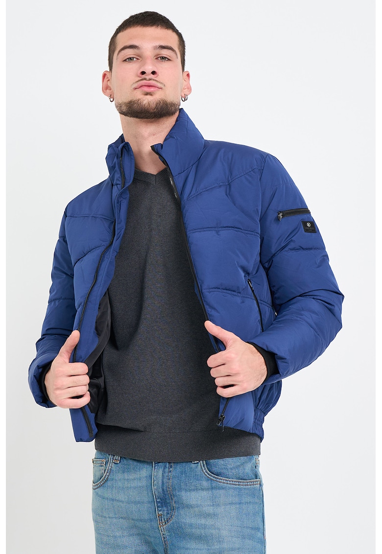 Geaca cu aspect matlasat