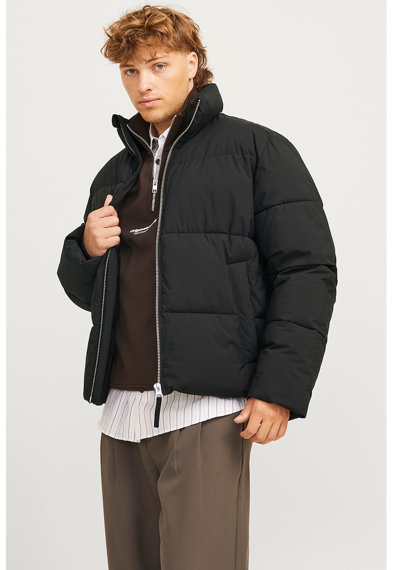 Geaca matlasata cu buzunare laterale