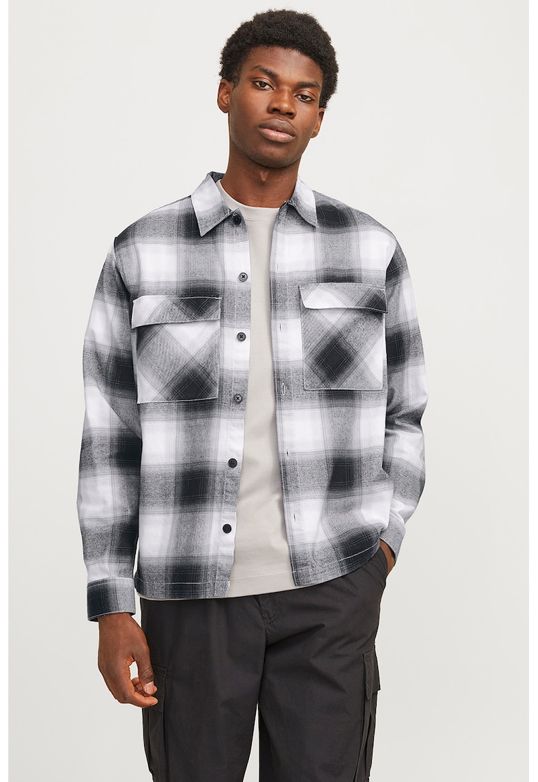 Camasa in carouri cu buzunare pe piept