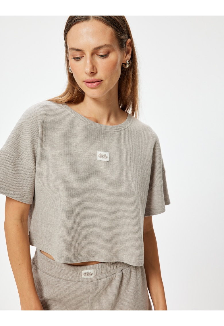 Tricou crop de pijama