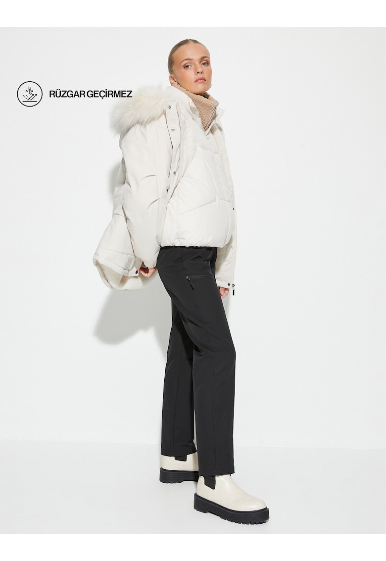 Pantaloni cu talie inalta si buzunare