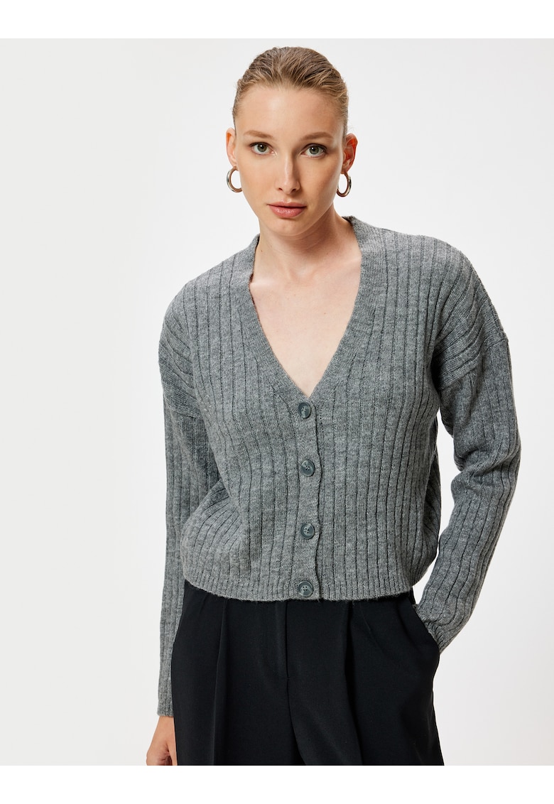 Cardigan cu decolteu in V si aspect striat