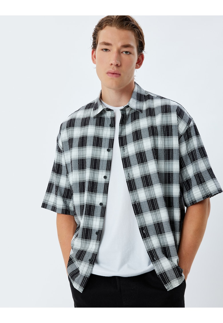 Camasa cu maneci scurte si model in carouri