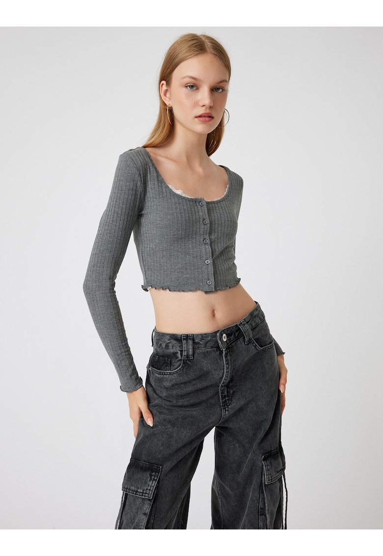 Bluza crop striata cu terminatii valurite