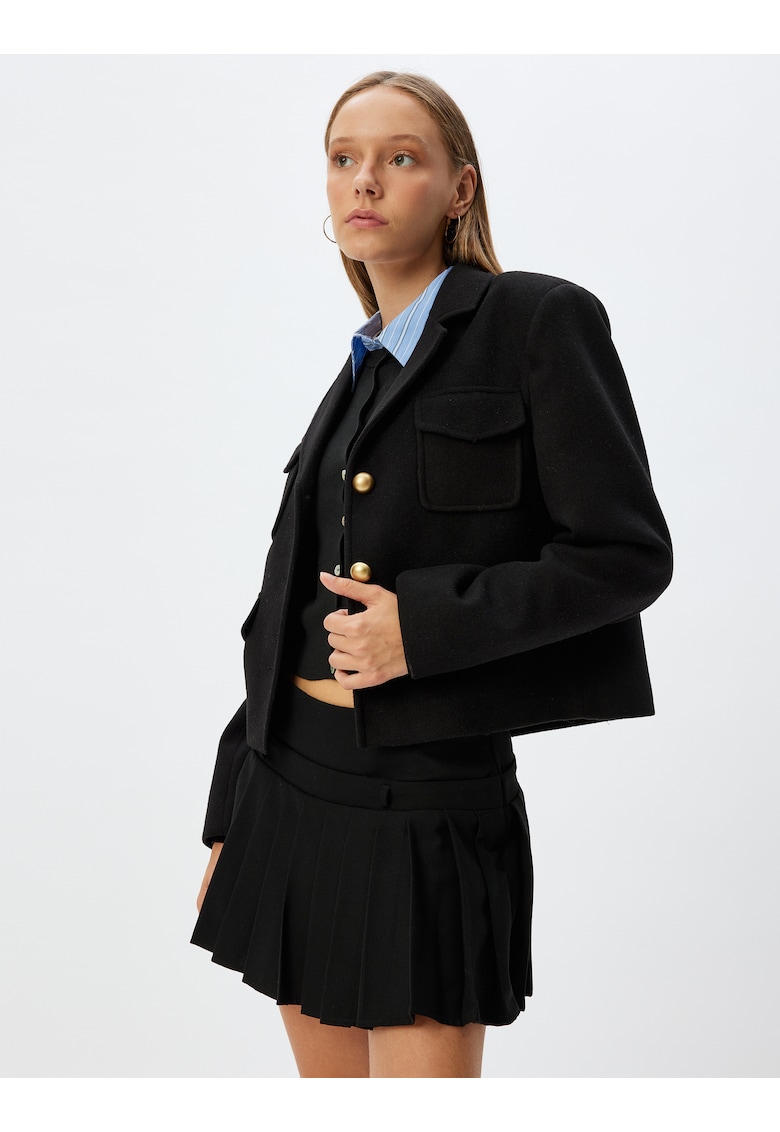 Jacheta crop cu buzunare cu clapa