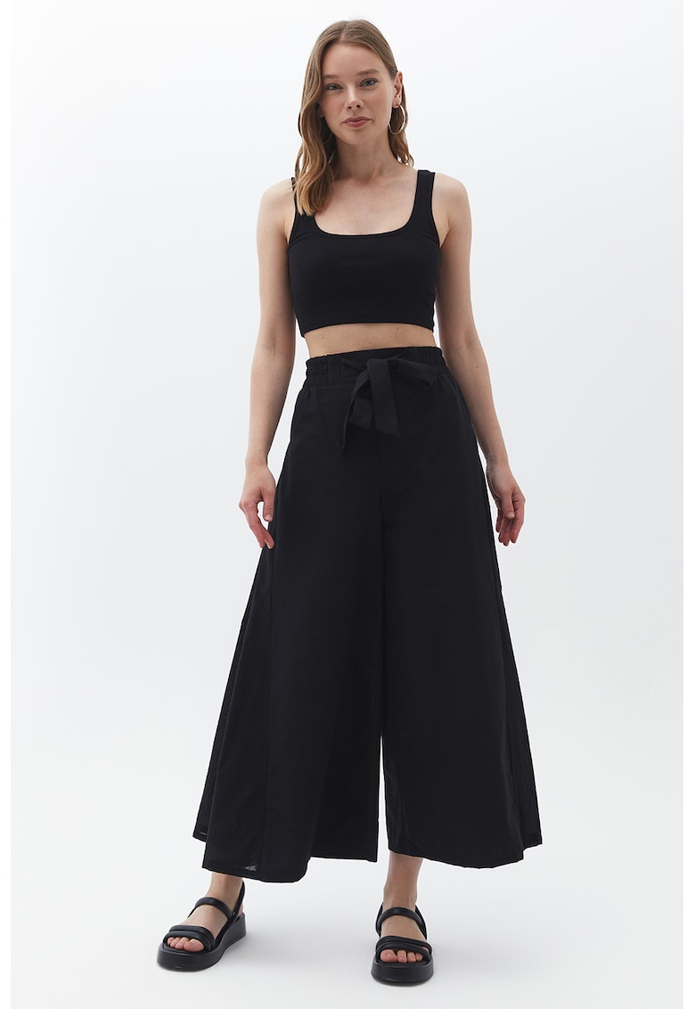 Pantaloni palazzo cu talie inalta Pantaloni palazzo cu talie inalta