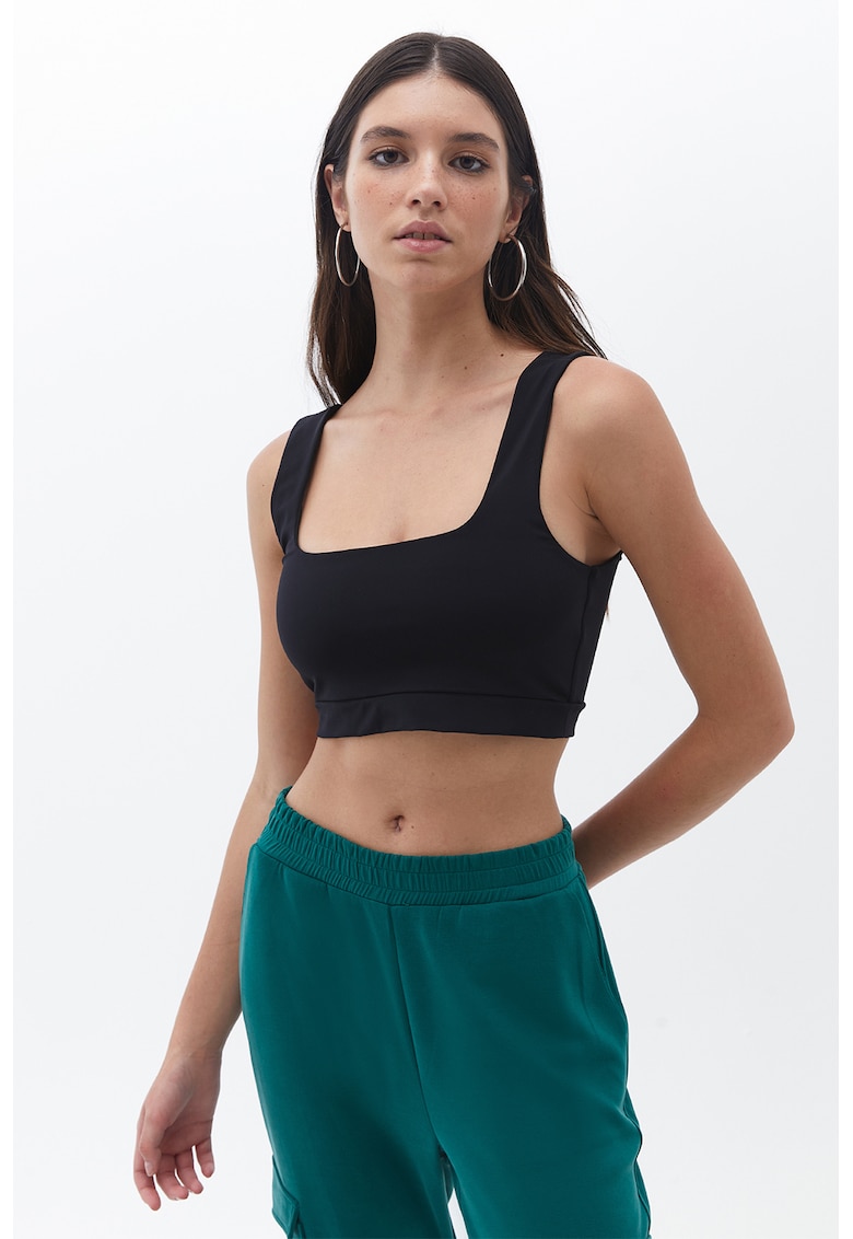 Top crop cu model uni