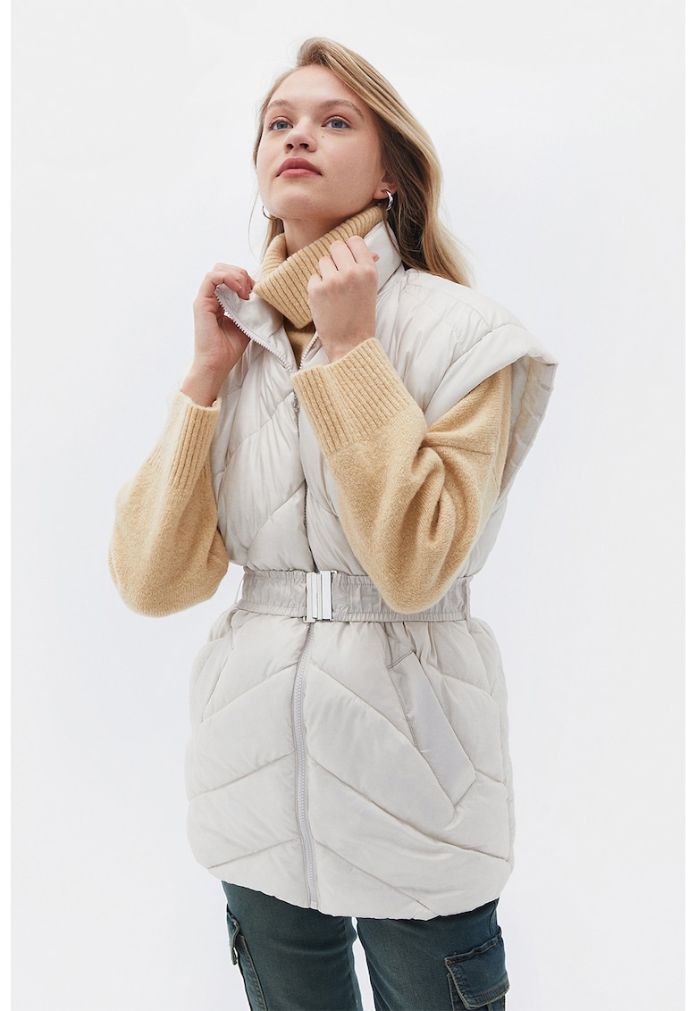 Vesta cu vatelina si maneci scurte