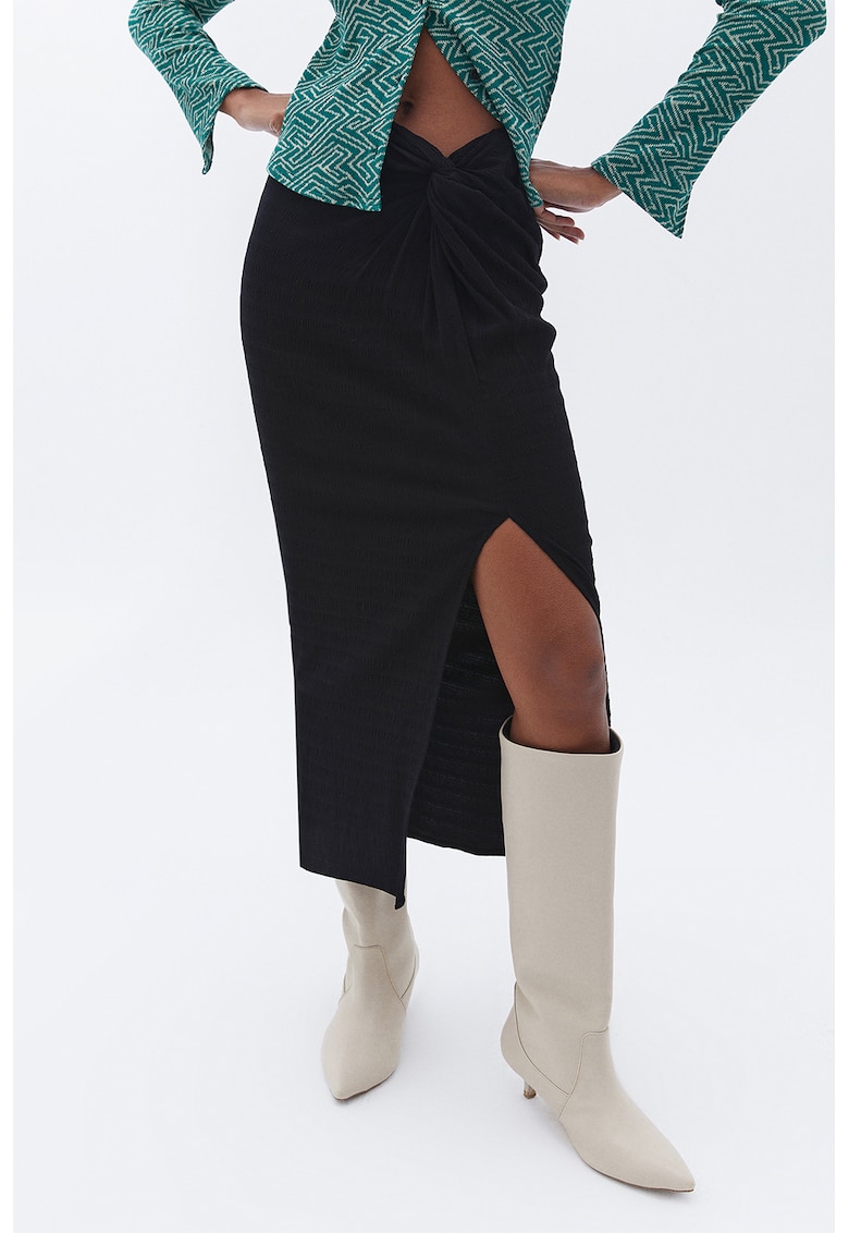 Fusta midi drapata cu slit