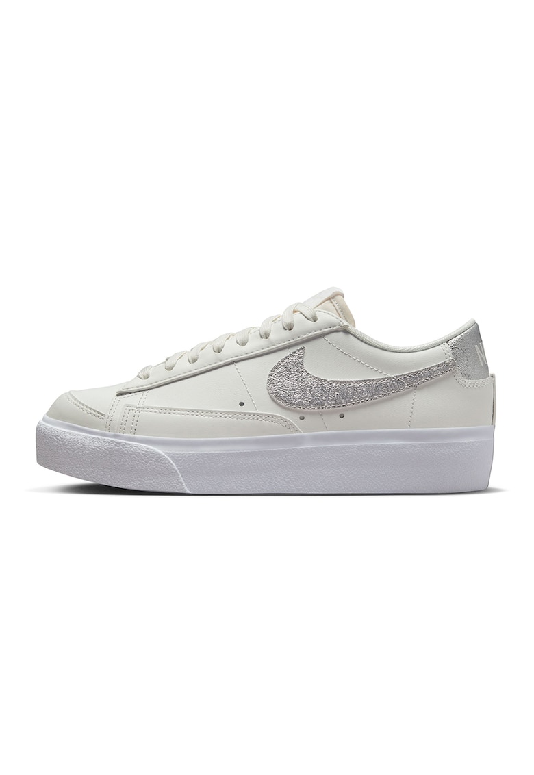 Nike Pantofi sport cu detalii metalizate Blazer - Alb murdar/Argintiu