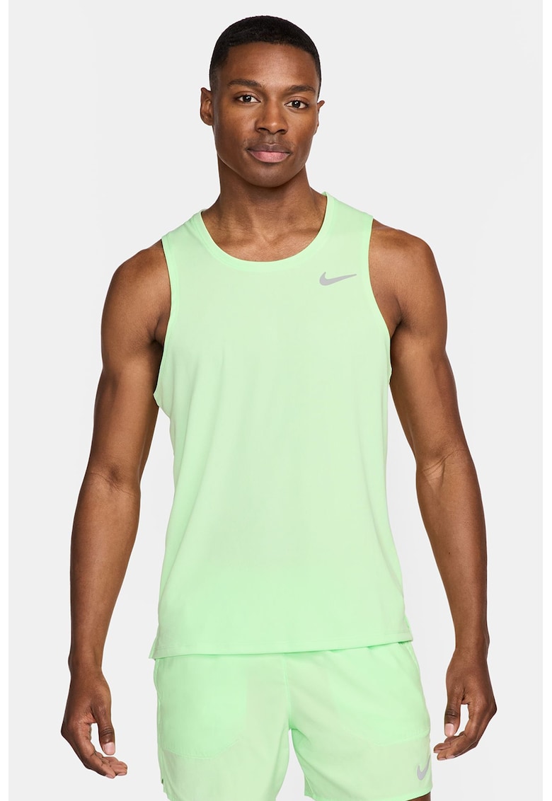 Top cu tehnologie Dri-Fit pentru alergare Miler - Verde fistic