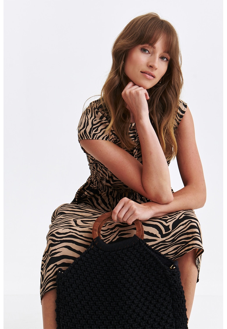 Rochie cu croiala in A si model animal print