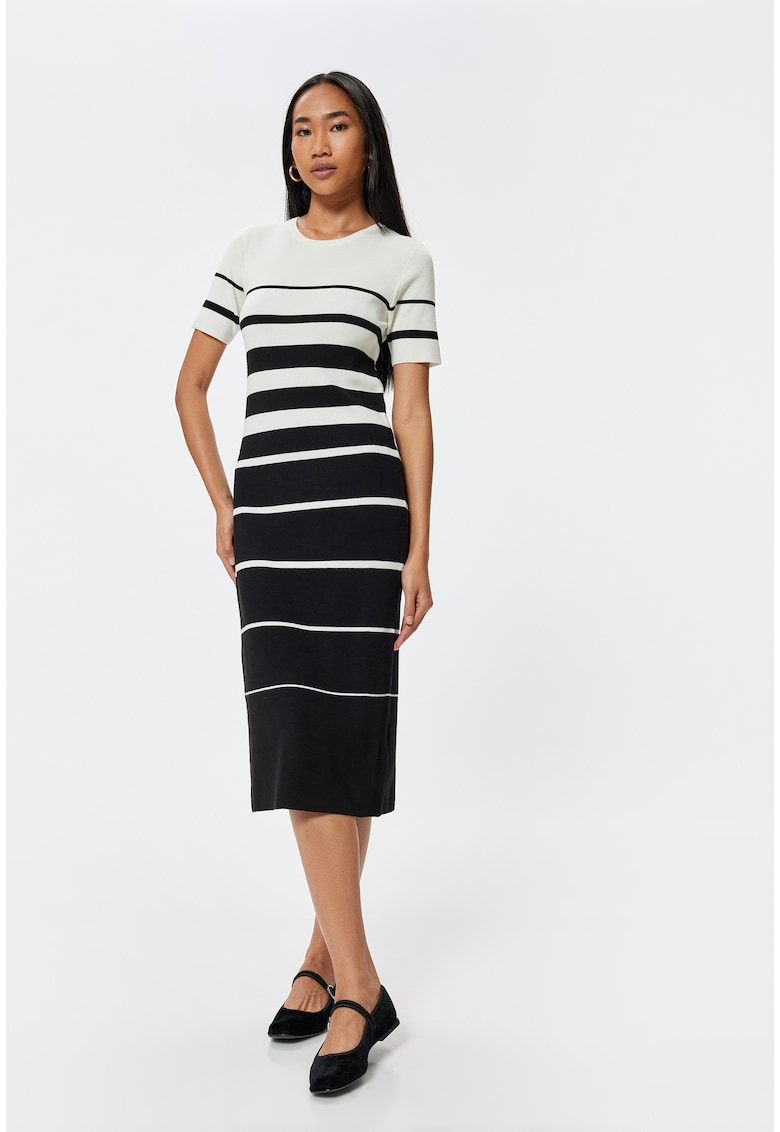 Rochie mini tricotata fin cu dungi