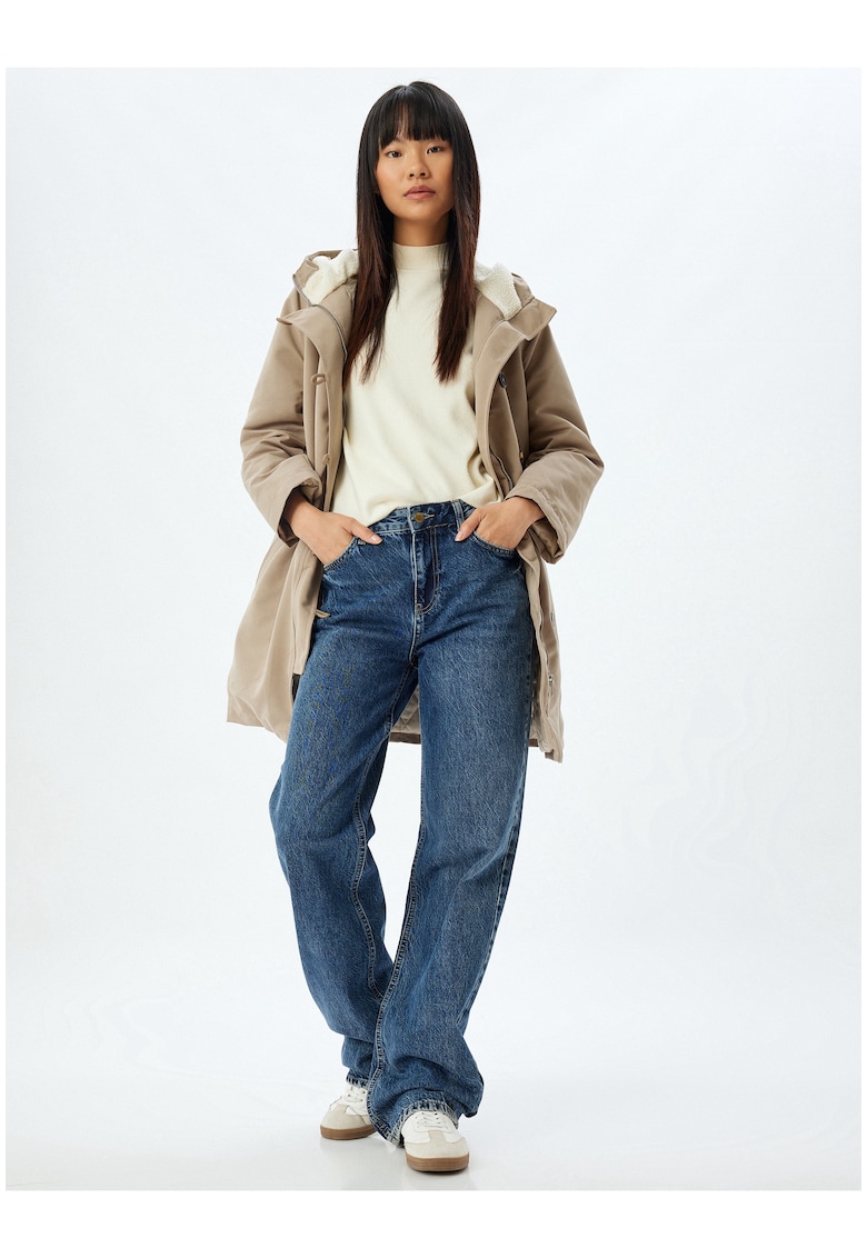 Geaca parka cu detalii din material teddy