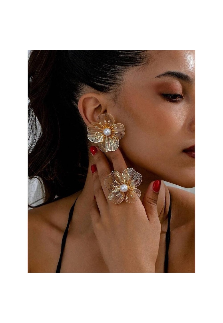 Set cercei si inel - auriu - reglabil - cu perlute - forma de floare - Jenna C18