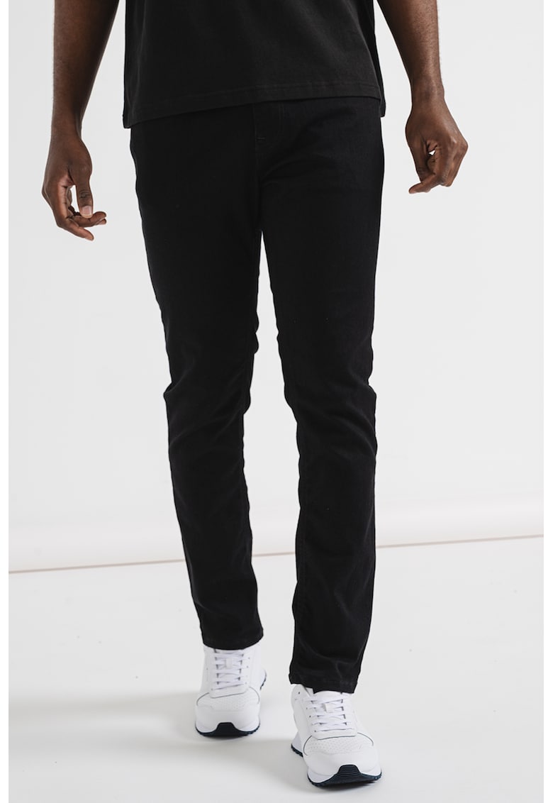 Blugi slim-fit cu croiala conica Austin