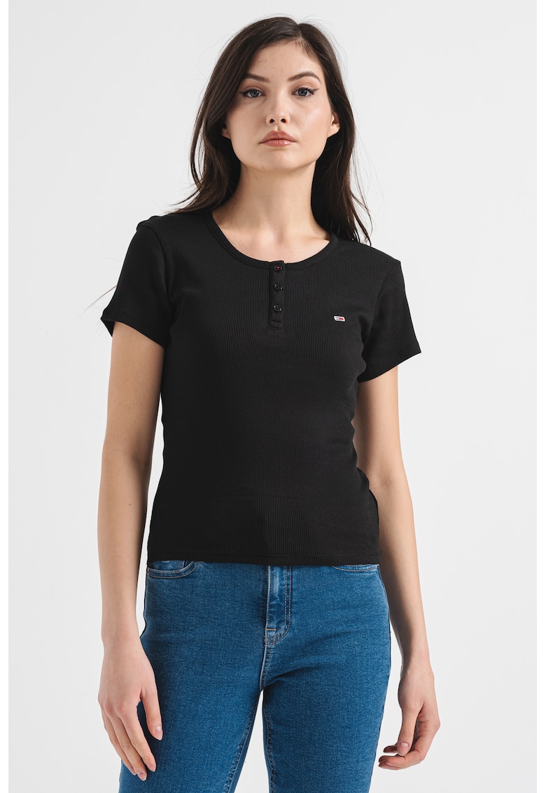 Tricou din bumbac cu logo brodat discret