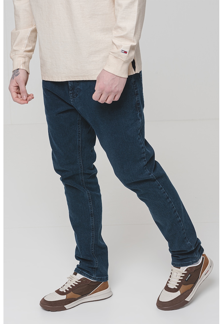 Blugi slim fit cu croiala conica Austin