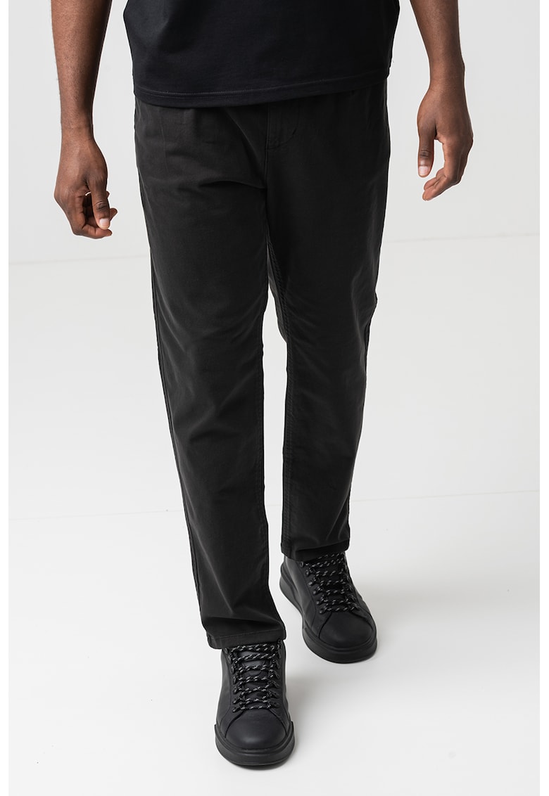 Pantaloni crop conici