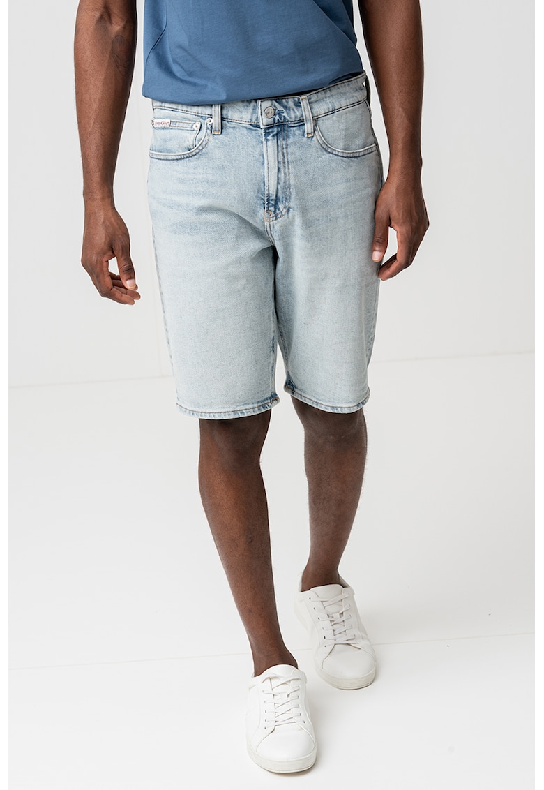 Blugi scurti cu talie joasa